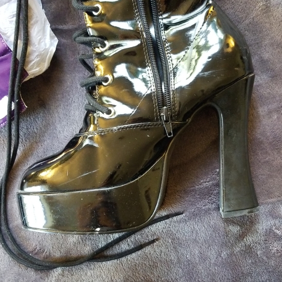 Ellie PVC Platform Buffy boots - Picture 3 of 4